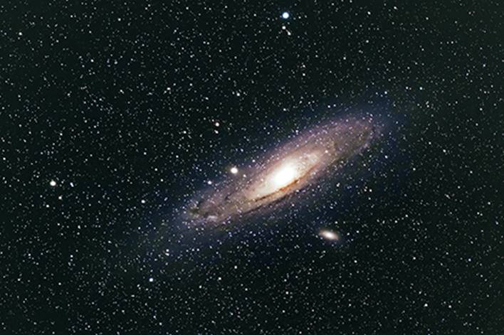 Intro_Low-in-NgadjuriSkies...M31